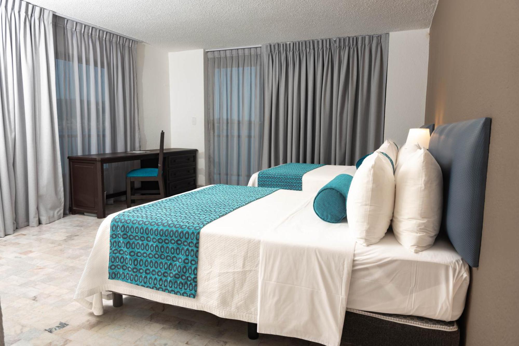 Ritz Acapulco All Inclusive Εξωτερικό φωτογραφία A bedroom at the hotel