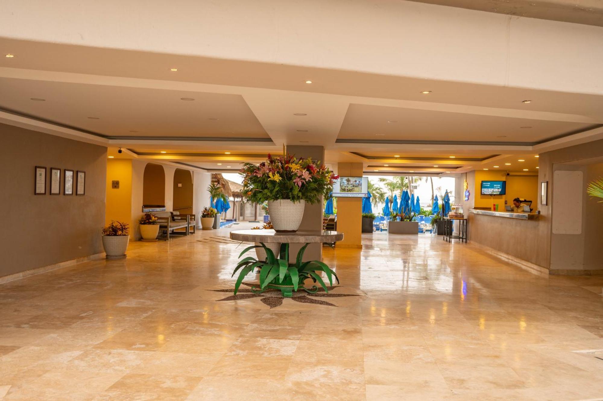 Ritz Acapulco All Inclusive Εξωτερικό φωτογραφία Lobby